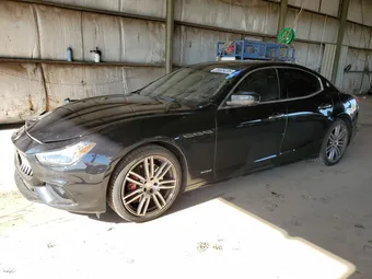 2018 Maserati Ghibli ZAM57YTS3J1259957