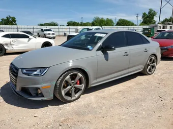 2019 Audi RS4 WAUC4AF41KA069243