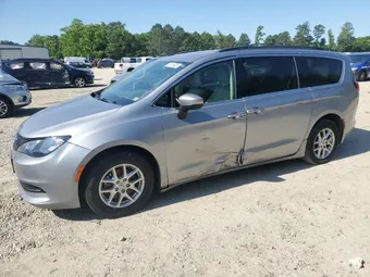 2021 Chrysler Voyager 2C4RC1DG2MR570394