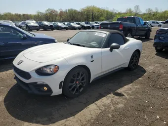 2017 Fiat 124 Spider JC1NFAEK5H0127954