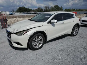 2018 Infiniti QX30 SJKCH5CP5JA040997