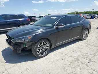 2018 Kia Cadenza KNALC4J1XJ5101289