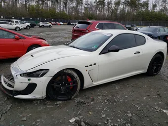 2015 Maserati Granturismo ZAM45VLA8F0138345