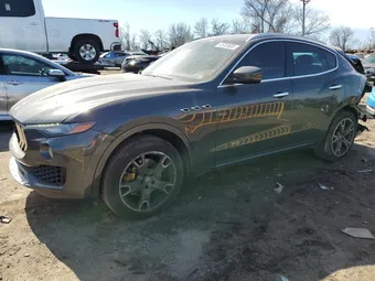 2017 Maserati Levante ZN661XUL7HX245593