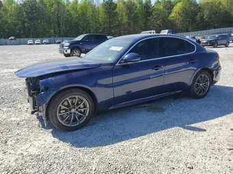 2018 Alfa Romeo Giulia ZARFAEBN4J7575360