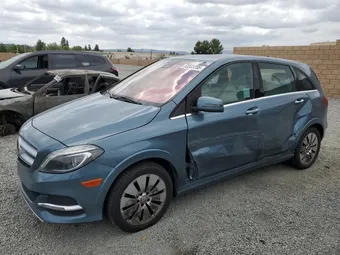 2015 Mercedes-Benz B-Class WDDVP9AB5FJ004298