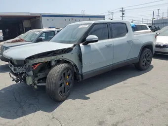 2023 Rivian R1T 7FCTGAAAXPN022181