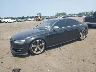 2014 Audi RS4 WAUBGAFL1EA114888