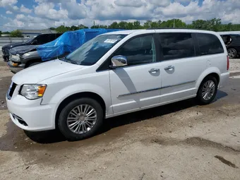 2016 Chrysler Town & Country 2C4RC1CG0GR101407