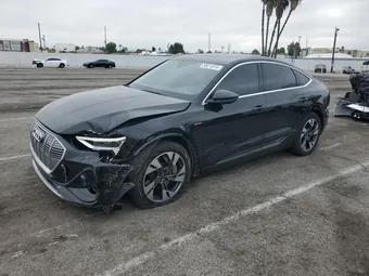 2022 Audi e-tron WA12AAGE7NB032155