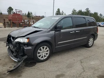 2016 Chrysler Town & Country 2C4RC1BG1GR260552