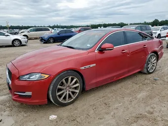 2016 Jaguar XJ SAJWA1C71G8V95525
