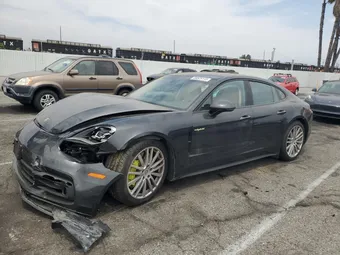 2018 Porsche Panamera WP0AE2A73JL177106
