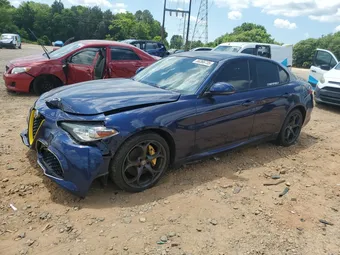 2018 Alfa Romeo Giulia ZARFAEEN7J7572769