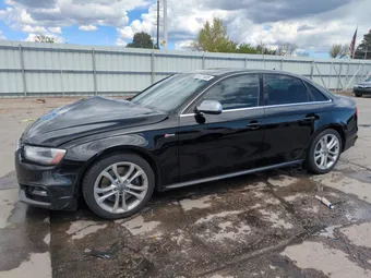 2015 Audi RS4 WAUBGAFL8FA130152