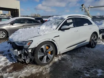 2023 Audi e-tron WA1LAAGE2PB016954