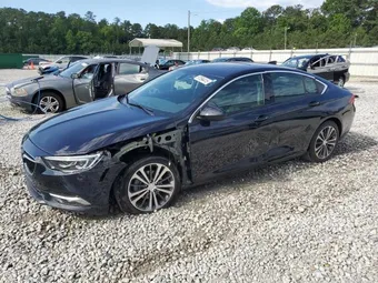 2018 Buick Regal Sportback W04GP6SX9J1088317