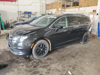 2020 Chrysler Voyager 2C4RC1DG1LR262227