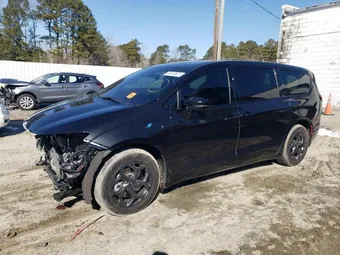 2023 Chrysler Pacifica Hybrid 2C4RC1S77PR501630