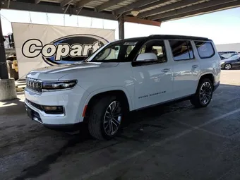 2022 Jeep Grand Wagoneer 1C4SJVGJ5NS105369