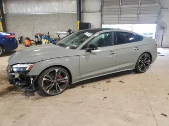 2021 Audi RS5 WAUC4CF57MA043351