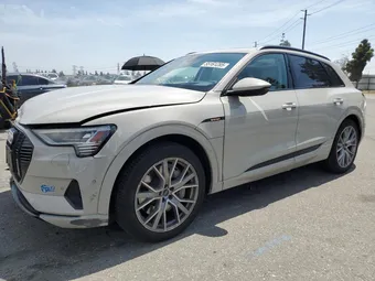 2021 Audi e-tron WA1VAAGE9MB024067