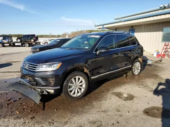 2016 Volkswagen Touareg WVGEP9BP3GD004865