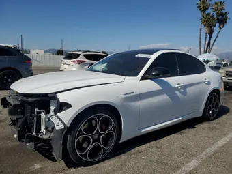 2023 Alfa Romeo Giulia ZARFAMBN4P7669466
