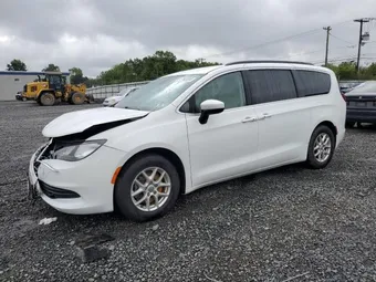 2020 Chrysler Voyager 2C4RC1DG5LR261128