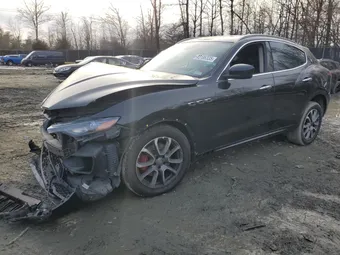 2017 Maserati Levante ZN661XUL0HX252160