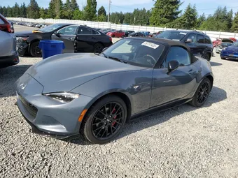 2022 Mazda MX-5 JM1NDAC71N0504282