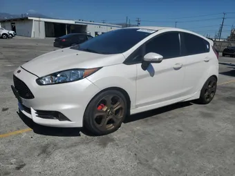 2016 Ford Fiesta 3FADP4GX1GM165124