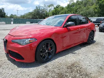 2020 Alfa Romeo Giulia ZARFAMBN9L7638983