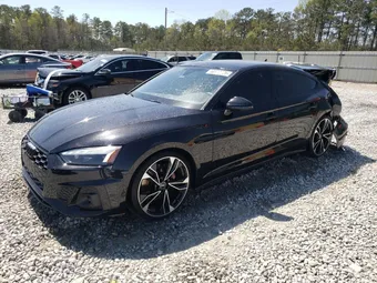 2022 Audi RS5 WAUC4CF57NA039673