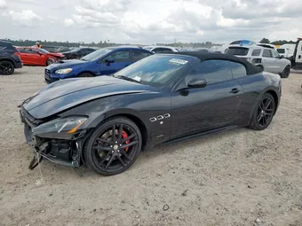 2015 Maserati Granturismo ZAM45VMA3F0132242