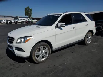 2015 Mercedes-Benz M-Class 4JGDA0EB1FA487961