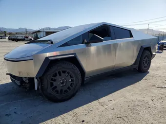 2024 Tesla Cybertruck 7G2CEHED6RA019475