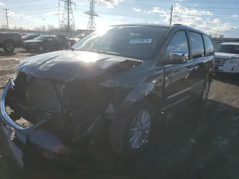 2015 Chrysler Town & Country 2C4RC1GG7FR547076