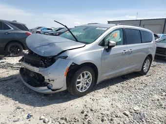 2021 Chrysler Voyager 2C4RC1DG0MR537880