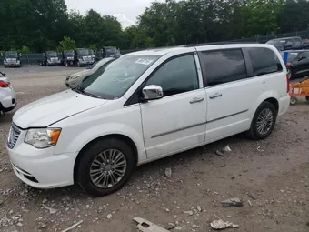 2016 Chrysler Town & Country 2C4RC1CG2GR189845