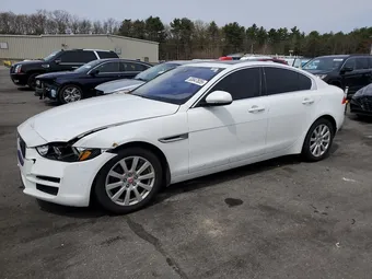 2019 Jaguar XE SAJAR4FX4KCP48324
