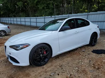 2020 Alfa Romeo Giulia ZARFAMAN2L7634601