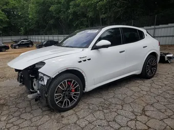 2023 Maserati Grecale ZN682AVM5P7429133