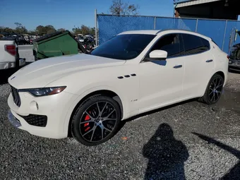 2018 Maserati Levante ZN661YUL4JX284380