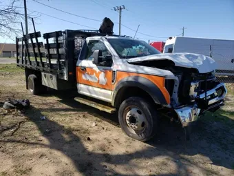 2022 Ford F550 1FDUF5GN4NEC19063