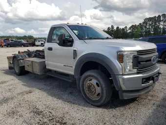 2019 Ford F550 1FDUF5HT7KEE90868