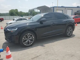 2022 Audi Q8 WA1AVBF16ND009281