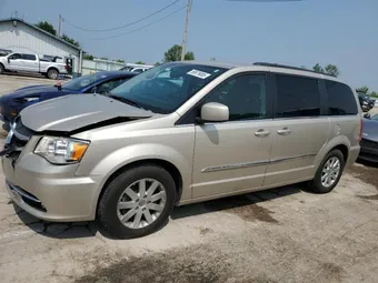 2016 Chrysler Town & Country 2C4RC1BG6GR205496