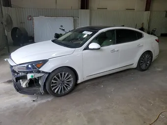 2018 Kia Cadenza KNALC4J19J5124675