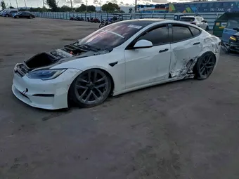 2022 Tesla Model S 5YJSA1E61NF460155